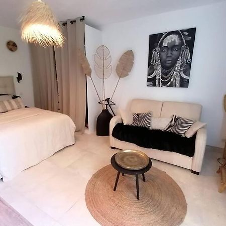 Ferienwohnung Superbe Studio Ethnique Hyères Exterior foto